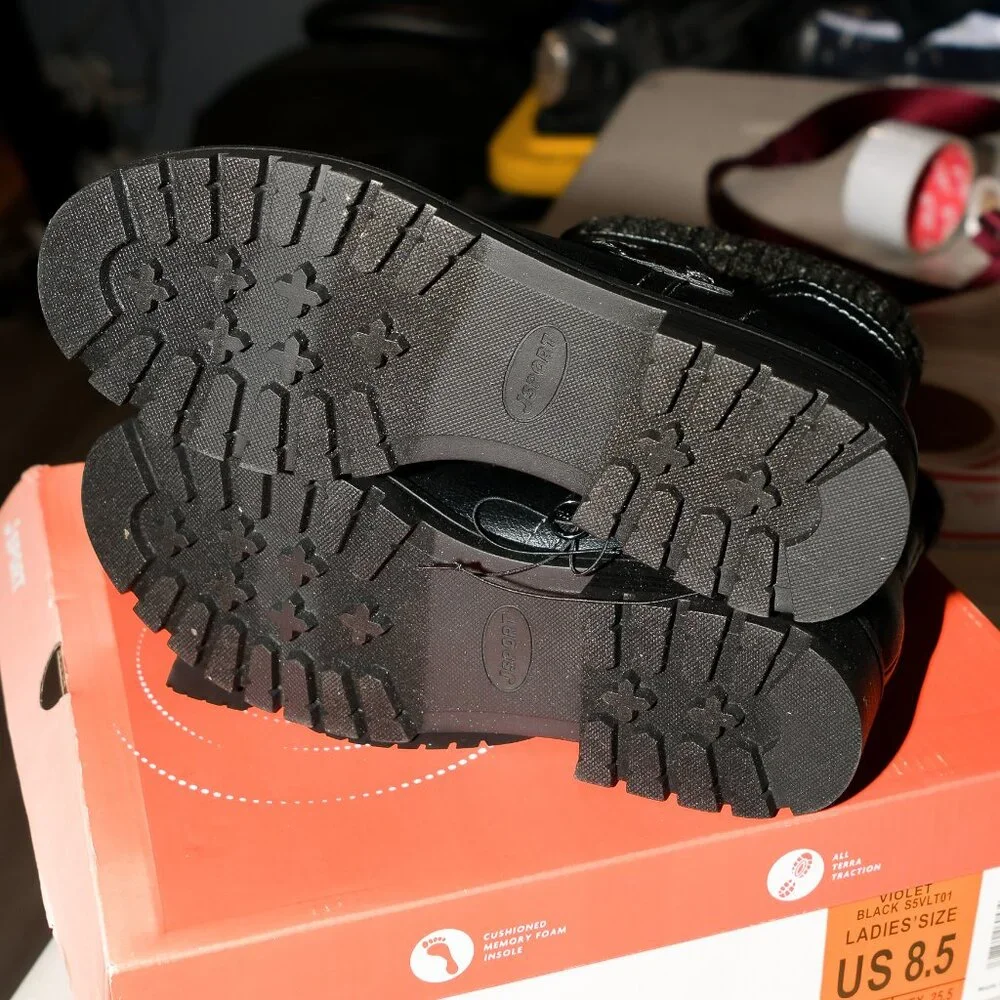 JSport Violet Boots‎ Women's Black